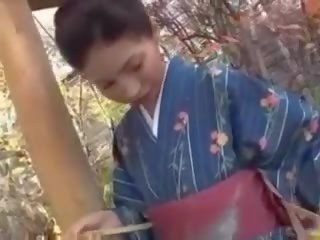 Jaapani täiskasvanud klamber